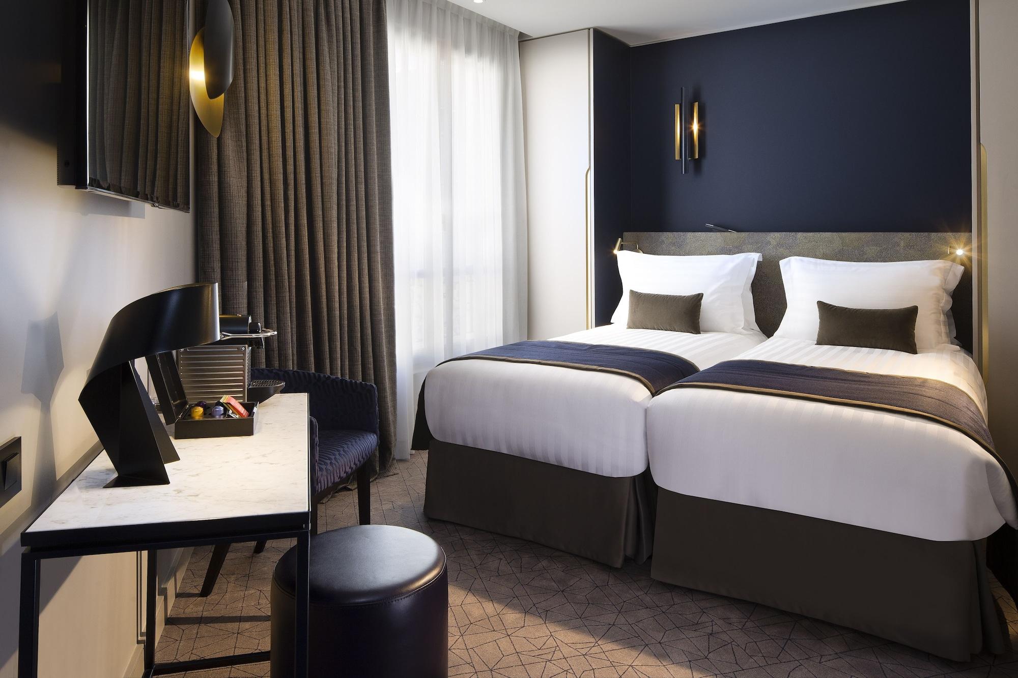 Hotel Le 10 Bis Parigi